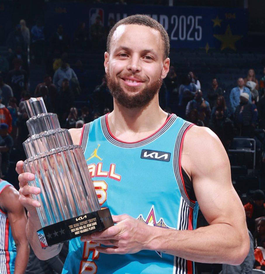 包含库里在塞尔维亚队比赛中重要助攻，出色防守引发热议！再创辉煌时刻的词条-爱游戏官方首页