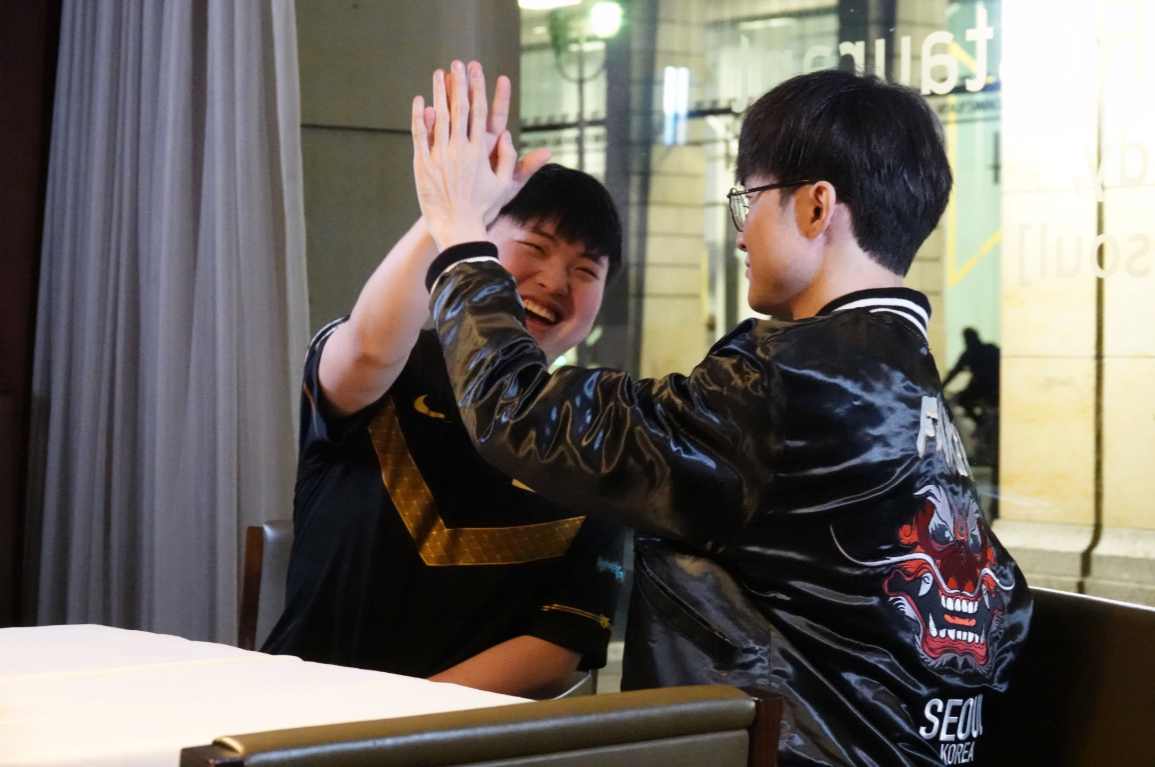 Faker重要时刻夺冠，拜仁带队取胜！上演精彩一战的简单介绍-爱游戏官网主页